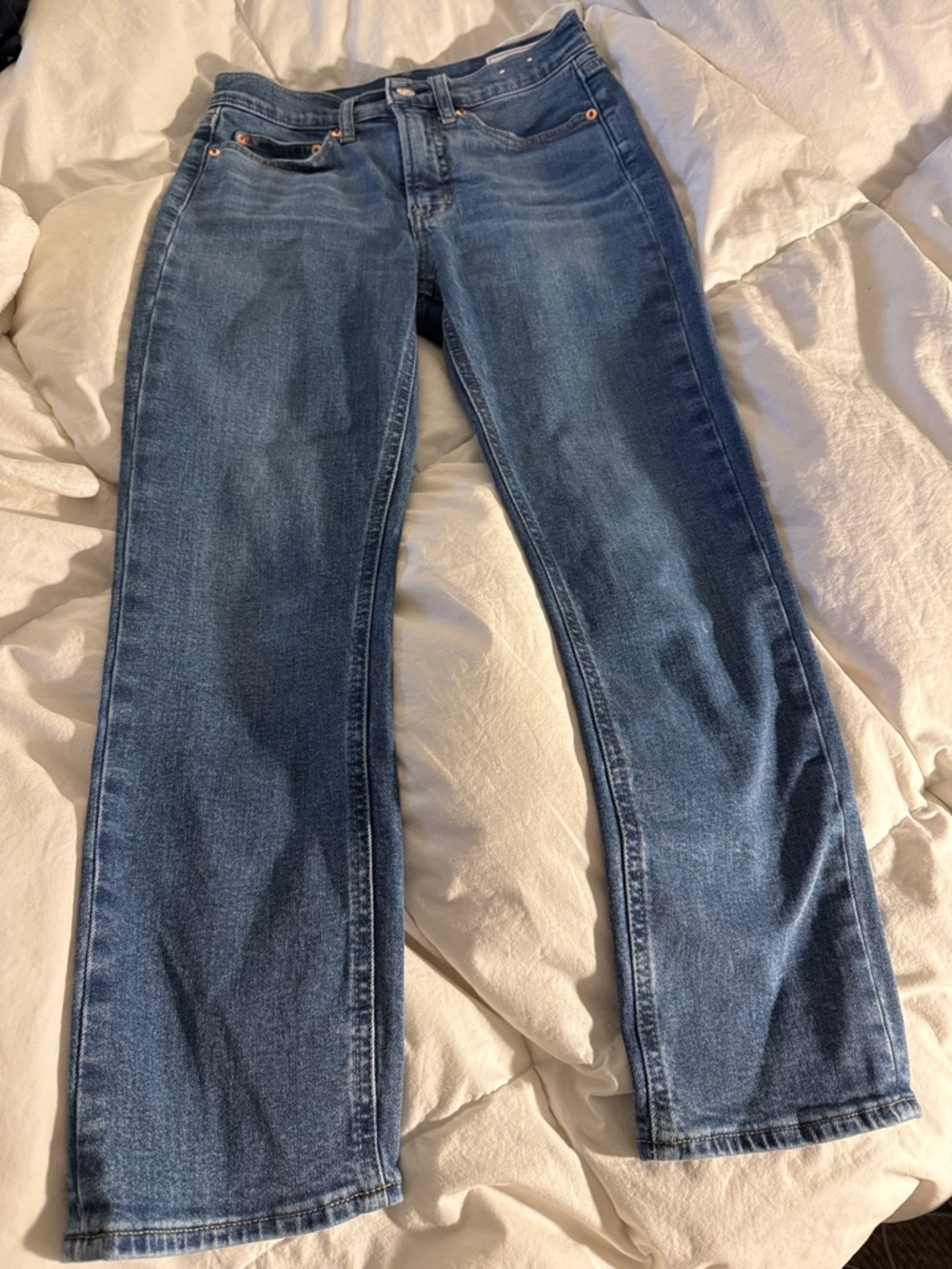 GAP Women's Straight Leg Jeans in Medium Blue